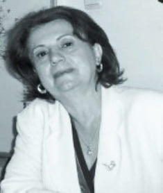 Elena Manolescu, cea din dreapta,decupezi tu poza Elena Manolescu, cea din dreapta,decupezi tu poza