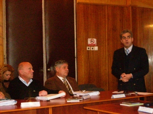 Foto nicolaescu la consiliul local Foto nicolaescu la consiliul local