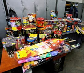 petarde-mediafax-foto-razvan-chirita