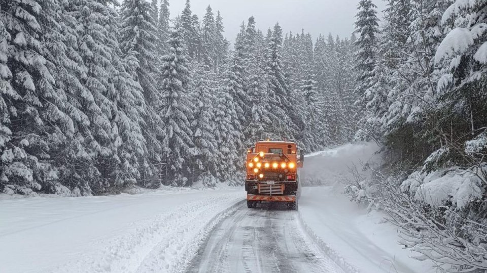 Zapada drumuri inchise